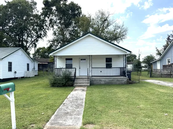 204 Davidson St W, Fayetteville, TN 37334