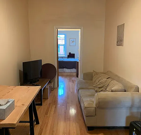 392 12th St #3R — Photo 3