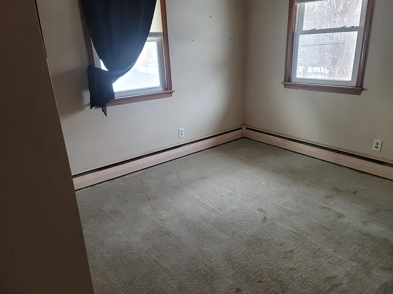914 Burr St #4 — Photo 12