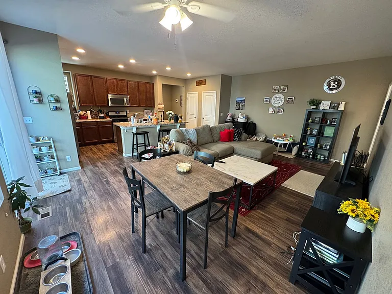 8087 E 53rd Dr — Photo 7