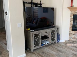 7604 Potter Valley Dr, Corona, CA 92880