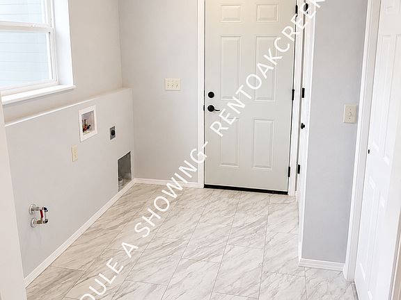 4th image of 2485 Chestnut Dr #2485