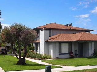 416 E Lugonia Ave #B, Redlands, CA 92374