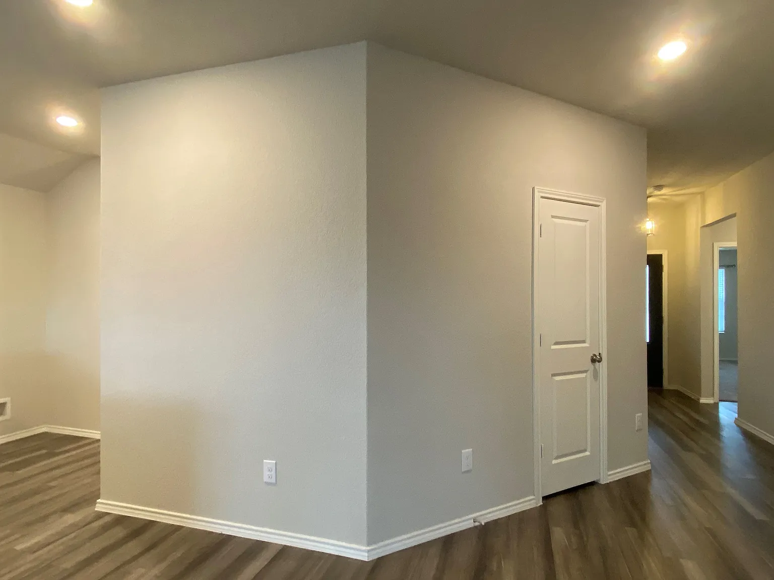 3 bed, 1458 sqft, $1,695 — Photo 2