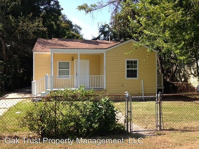 1st image of 2961 Alabama Dr