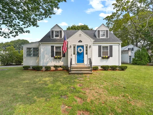 103 Pearl St, Woburn, MA 01801