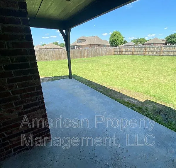 5312 Charleston Dr — Photo 28