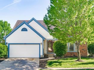 4839 Grove Pointe Dr, Groveport, OH 43125