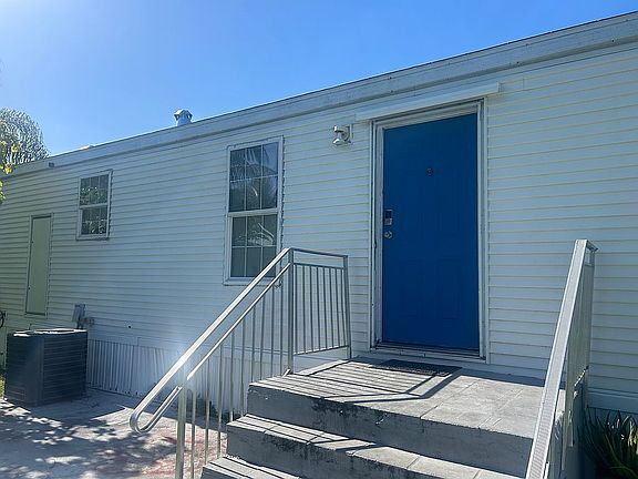 2nd image of 4791 SW 82nd Ave Lot 73
