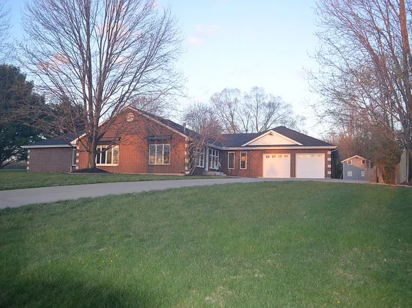 1601 Lynn Rd, Excelsior Springs, MO 64024