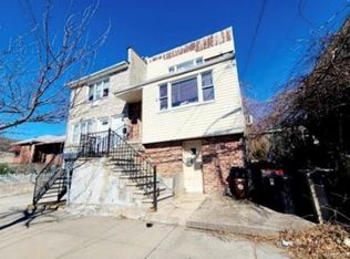 959 E 216th Street, Bronx, NY 10469