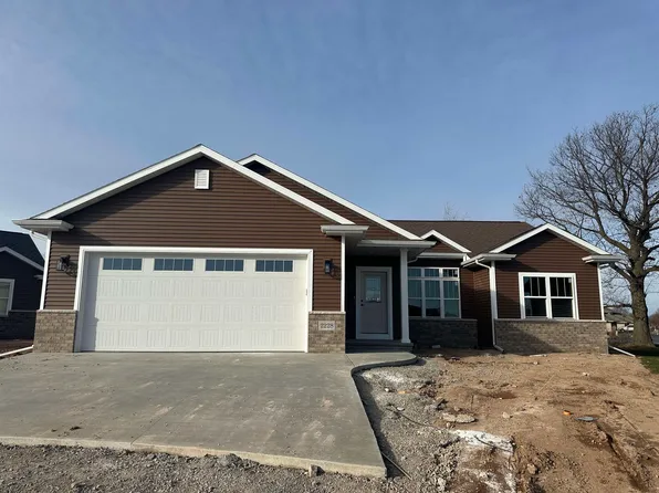 2228 E Honeygold Ct, Appleton, WI 54913