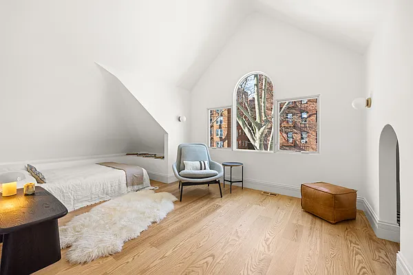 Sold by Corcoran | media 49