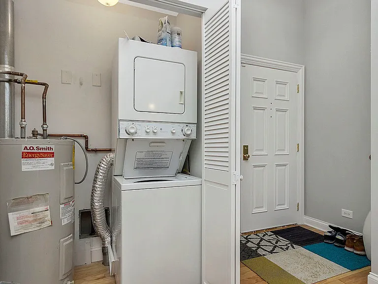 4938 S Drexel Blvd #101 — Photo 12