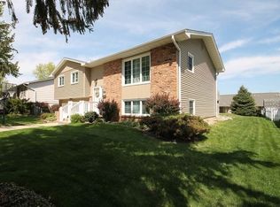 2654 S 35th St, Decatur, IL 62521