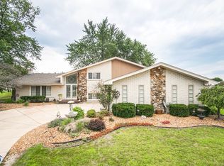 7949 Palm Ct, Orland Park, IL