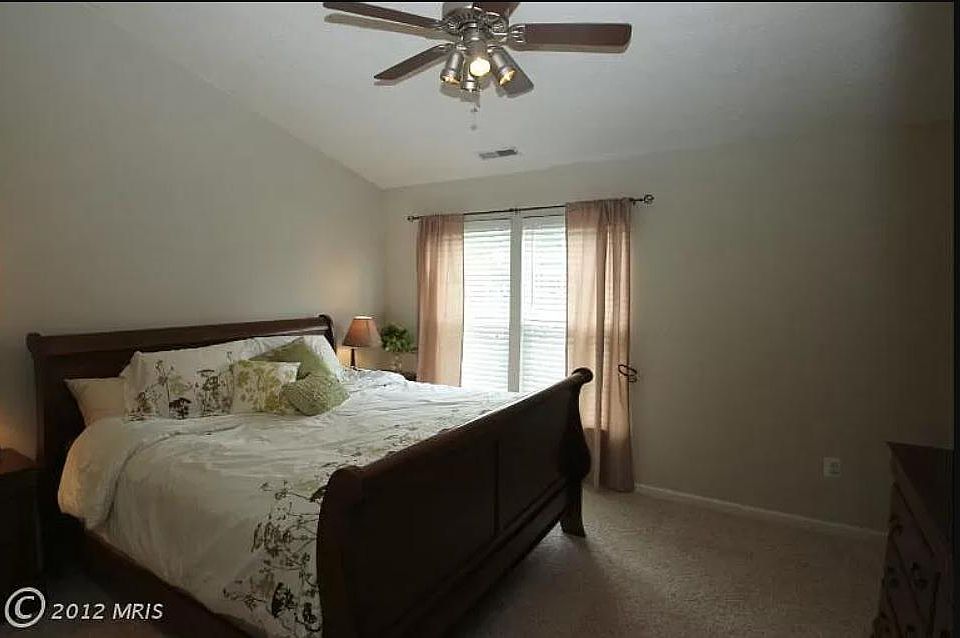 1st image of 943 Felicia Ct