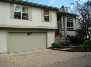 2739 Lakeshire Ln, Indianapolis, IN