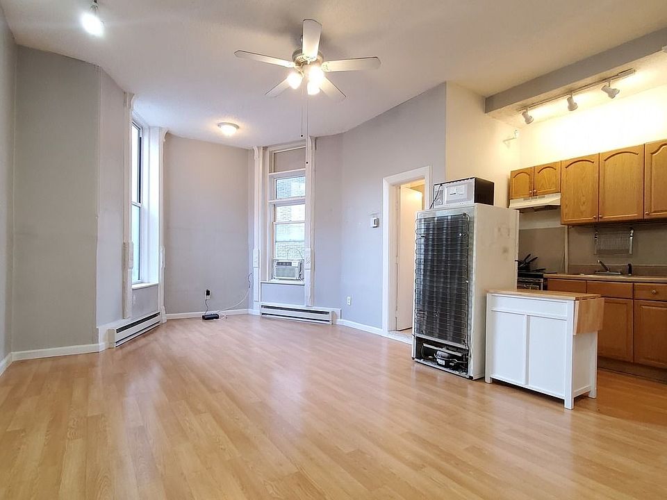 1st image of 40 E 126th St #2R
