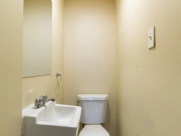 2022 S Opal St — Photo 11