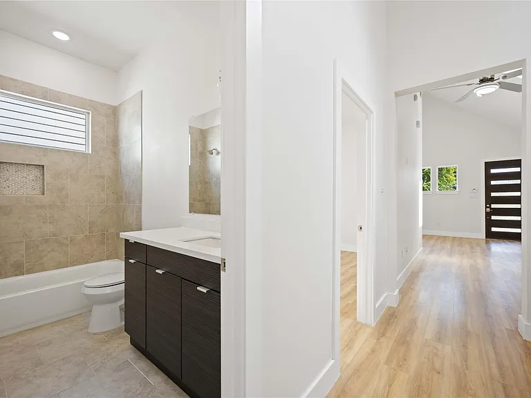 7614 Avenue L — Photo 25