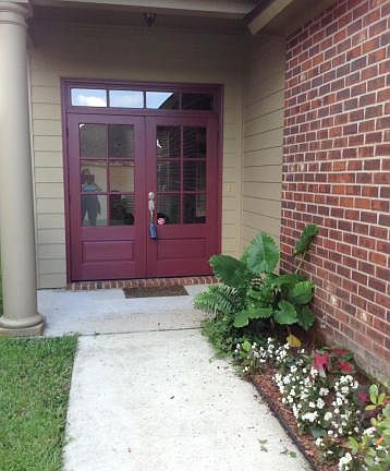 2nd image of 130 Oakbend Dr
