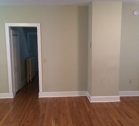 5th image of 695 Charles Ave
