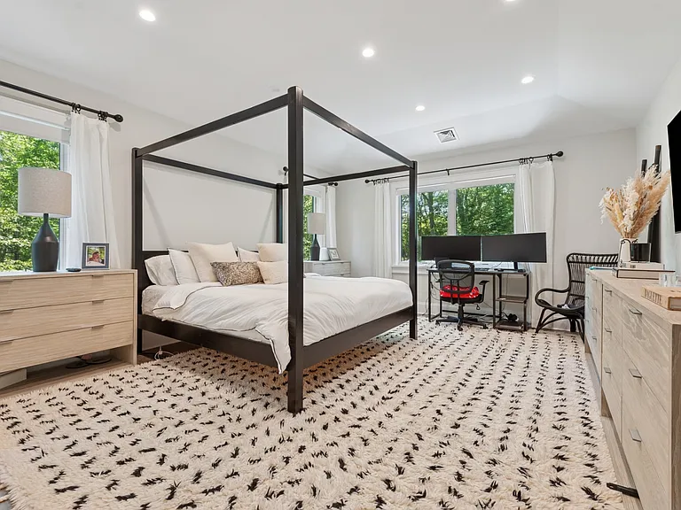 15 Wood Lot Ln — Photo 7