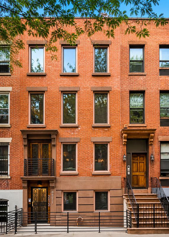 213 Ashland Place