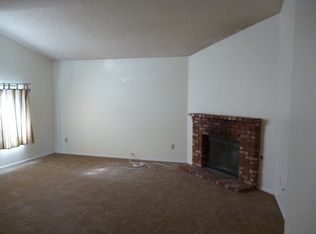 2113 Phlox Ave, Rosamond, CA 93560