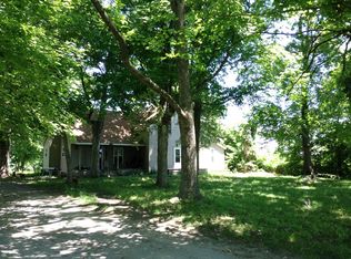 6914 W Pleasant Hill Rd, Murphysboro, IL 62966