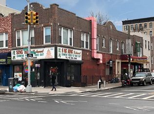 576 Grand St, Brooklyn, NY 11211