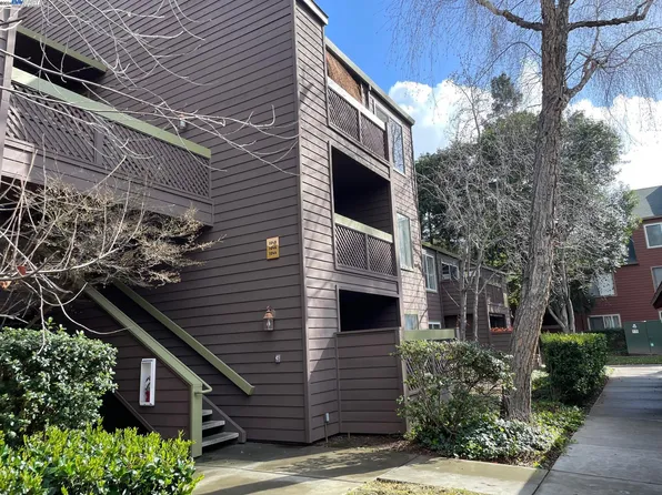 1044 Yarwood Ct, San Jose, CA 95128