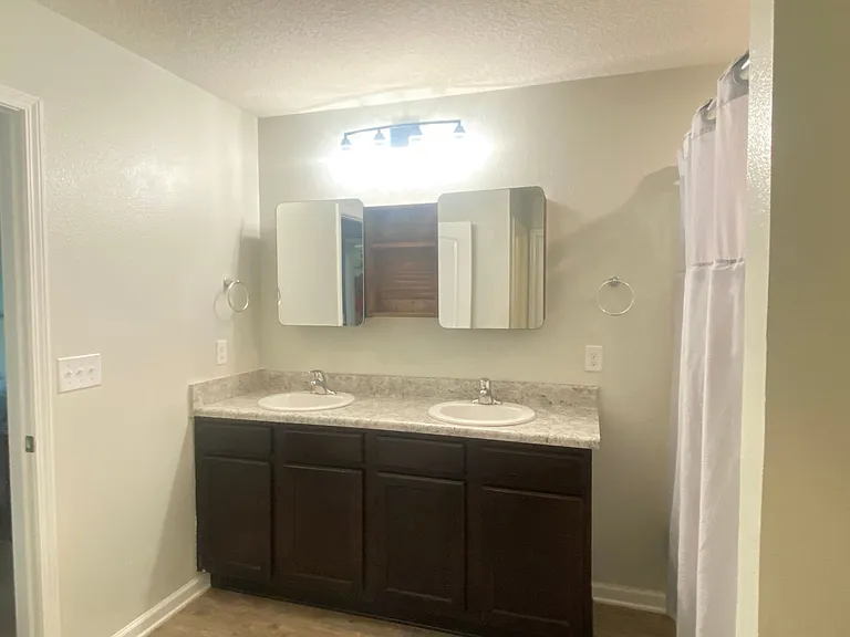 5838 Blackhorse Cir — Photo 17