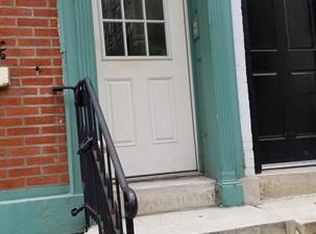 332 S 16th St #7, Philadelphia, PA 19102