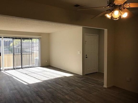 5th image of 457 Vineyard Pl