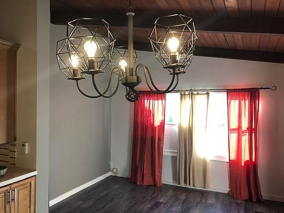 3rd image of 1207 Horn Ave #7-9