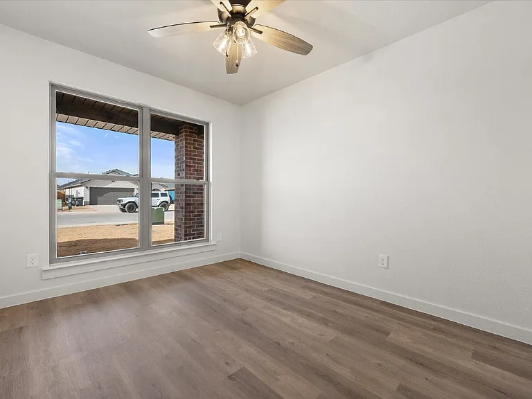 2617 Garland Ave — Photo 18