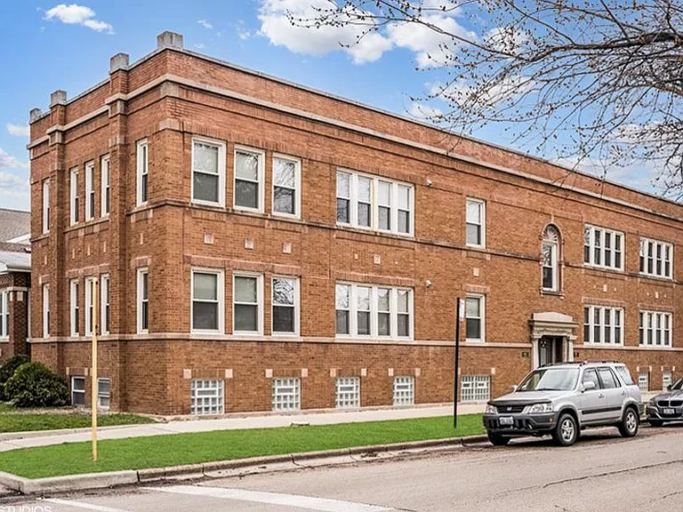 4606 N Long Ave — Photo 1