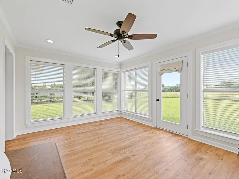 2508 Ferris Rd — Photo 12