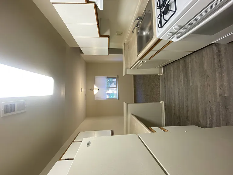 Autumn Ridge Apartments — Photo 49