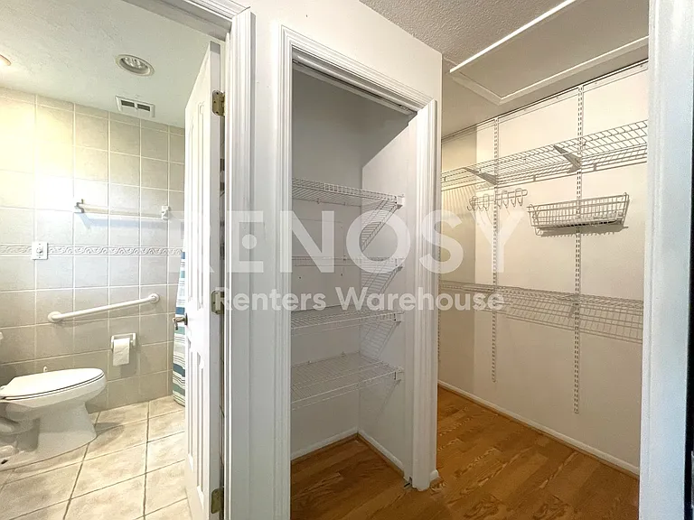 802 Embassy Rd — Photo 18