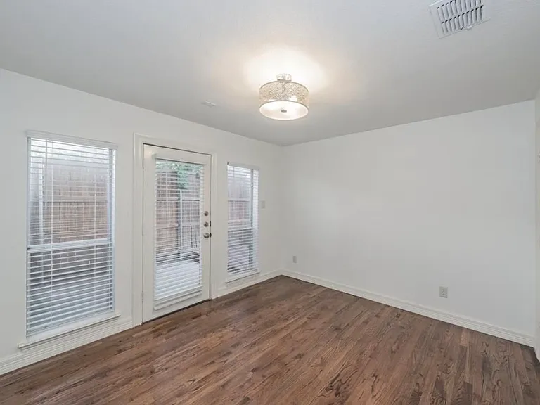 4213 Wycliff Ave #C — Photo 8