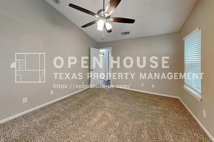 3512 Riverview Dr — Photo 8