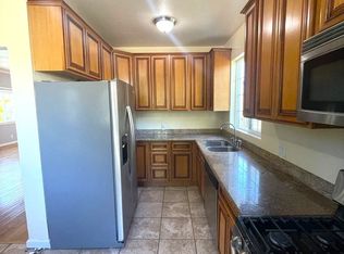 1823 Stuart St, Berkeley, CA 94703