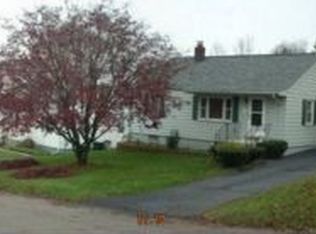 123 London Dr, Hamden, CT 06517