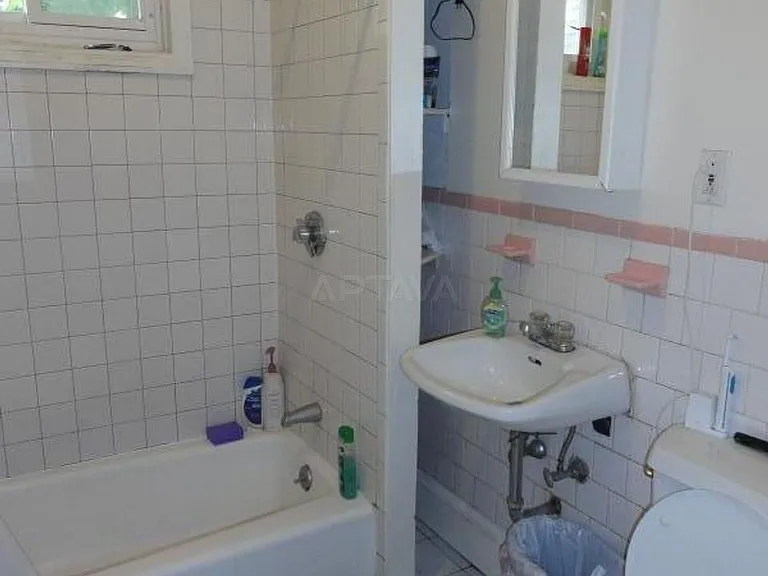 378 Washington St #2 — Photo 7
