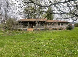 3801 Seeber Dr, Knoxville, TN 37918