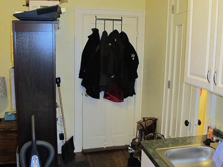 43 Vick Park #1A — Photo 7