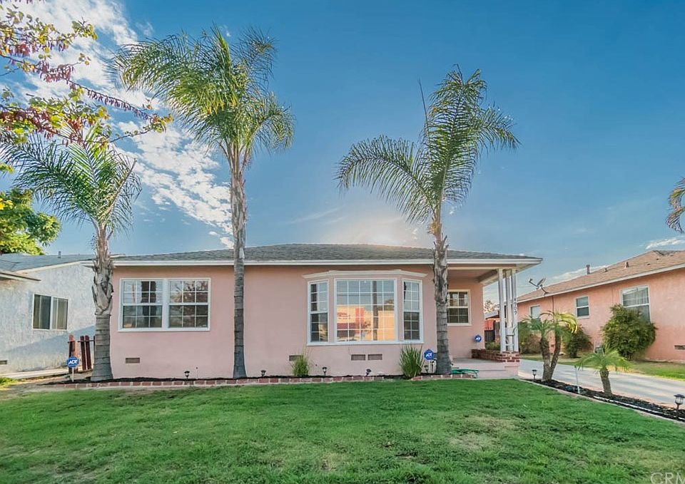 2nd image of 4909 Palo Verde Ave
